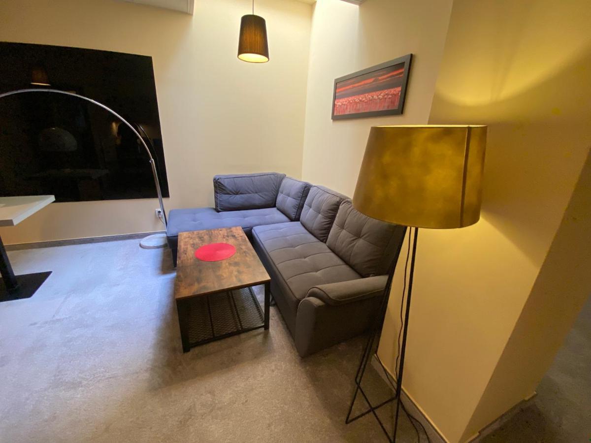 City Apartment Getta Краков Экстерьер фото